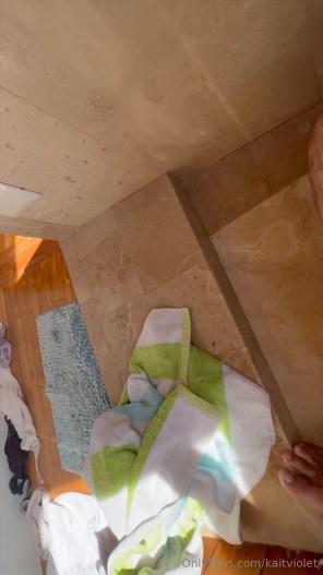 Shower Sex – Kait Violet
